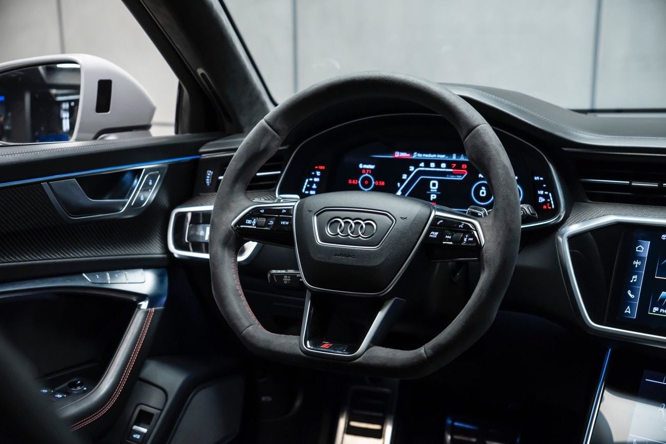 Audi RS6 quattro 4.0L