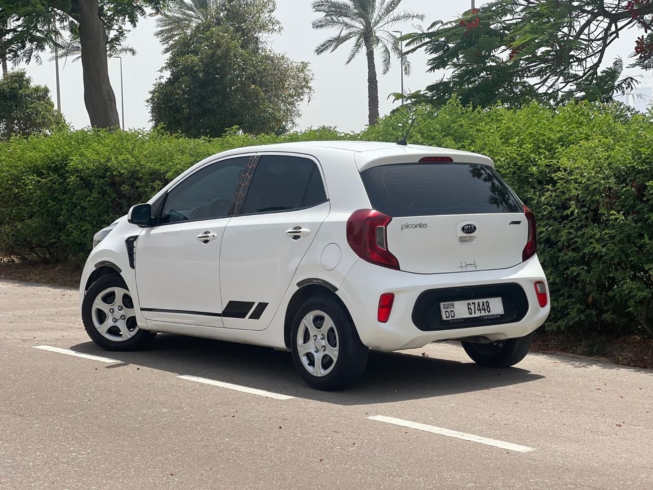 Kia Picanto 355-MONTHLY FOR 4 YEARS | GCC | LCD | REVERSE CAMERA | ACCIDENT FREE