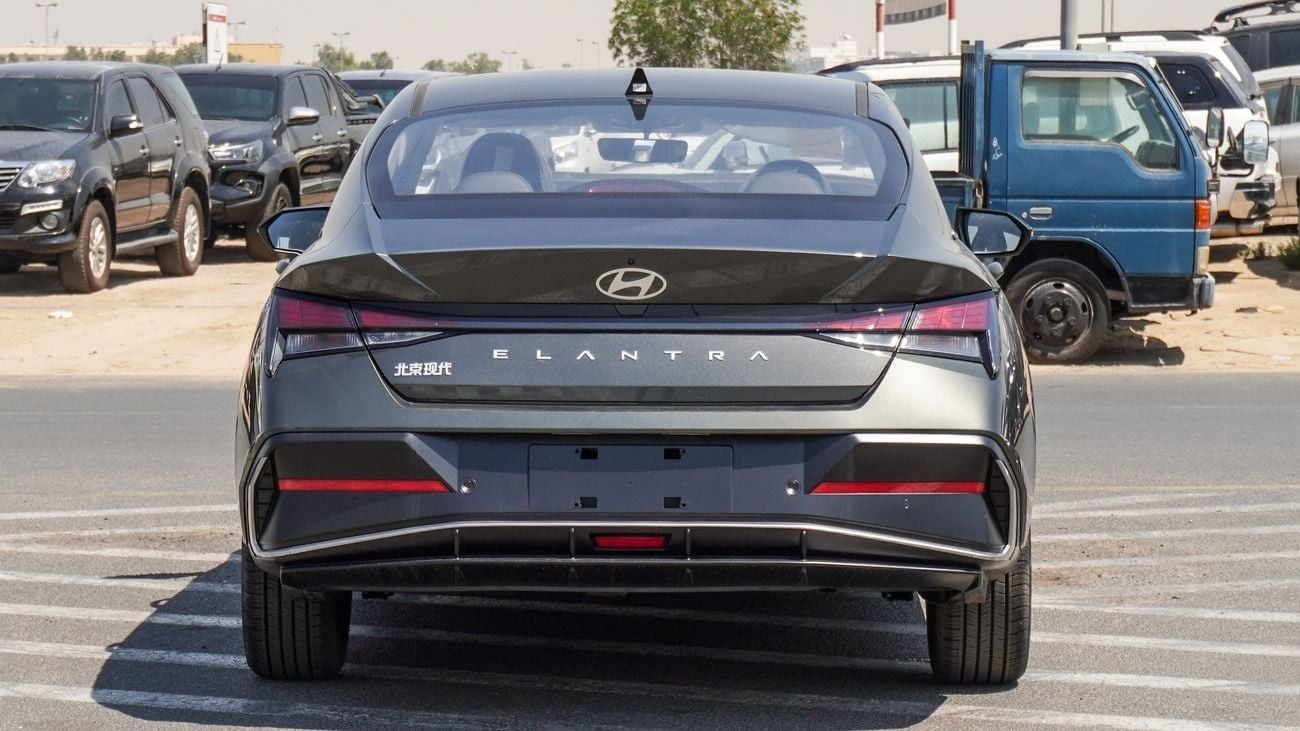 هيونداي إلانترا