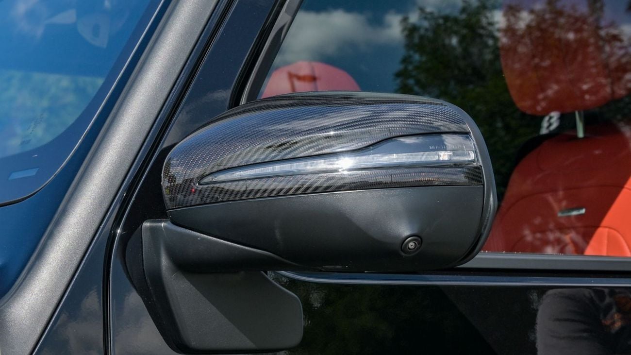 Mercedes-Benz G 63 AMG Mercedes G63 | Double Night Black | Carbon Fiber | Fully Loaded | Rear Entertainment Screens | 2025