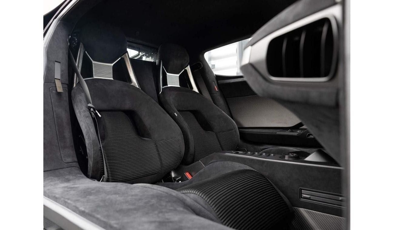 فورد جي تي 3.5 2dr LEFT HAND DRIVE