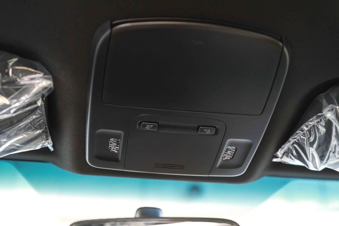 تويوتا كامري LE 2.5 Hybrid - PLATINUM WHITE PEARL inside BEIGE | Export Only