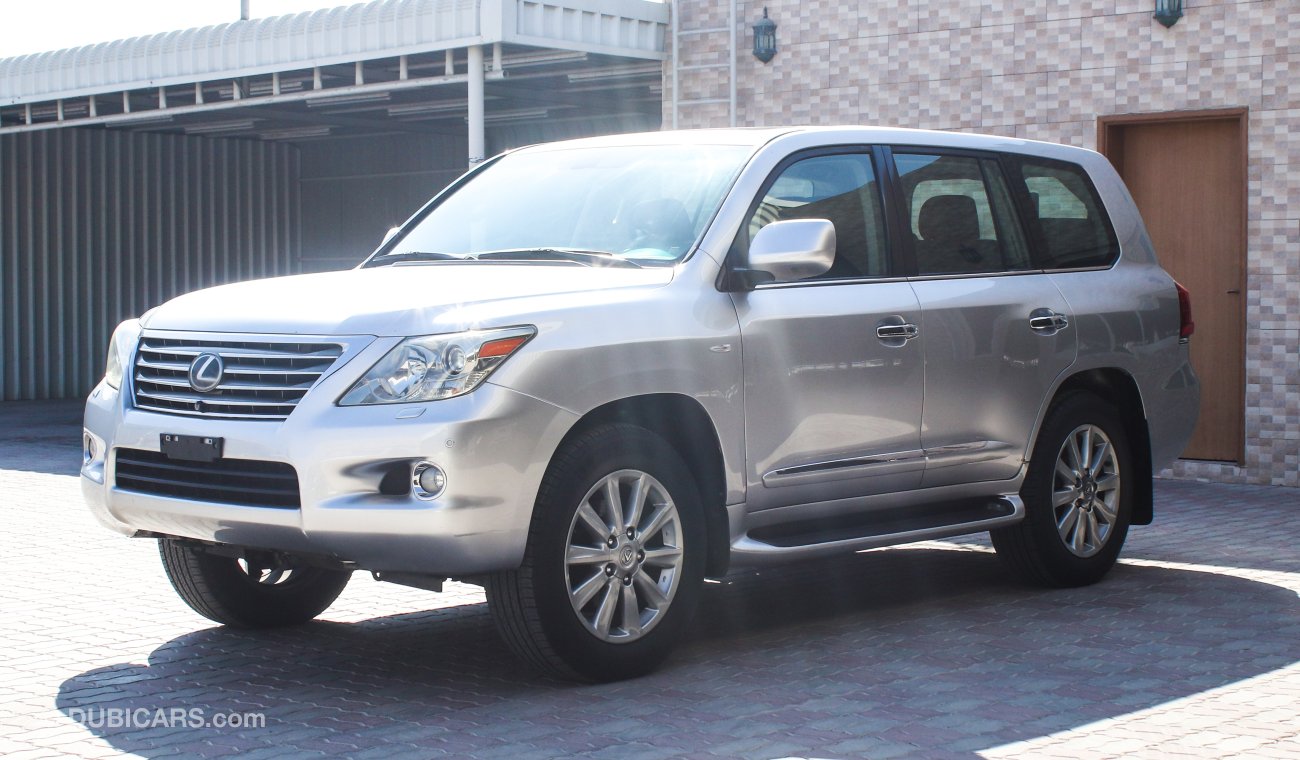 Lexus LX570