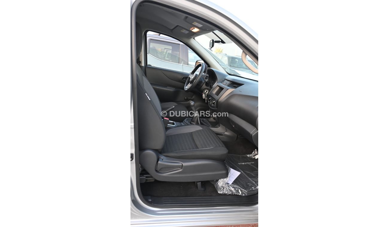 نيسان نافارا NISSAN NAVARA  2.5 4WD DIESEL XE MT DC PLUS