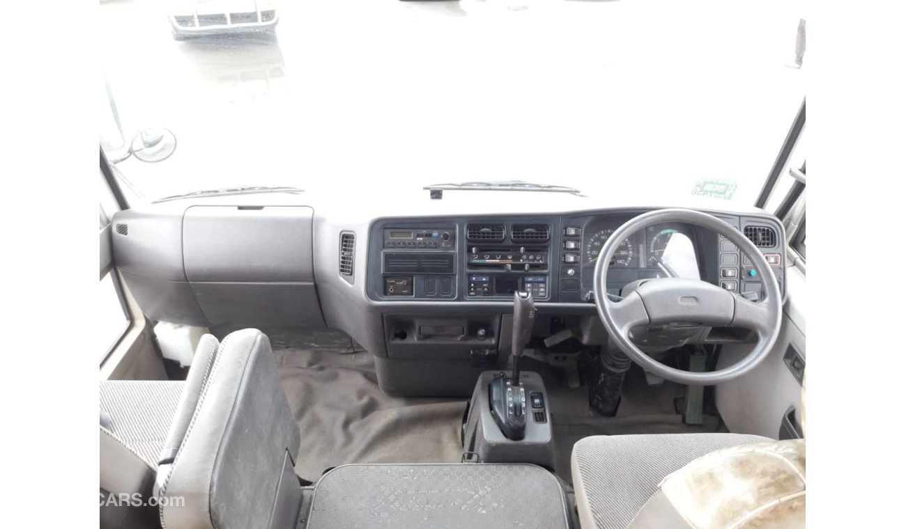 ميتسوبيشي روزا Mitsubishi Rosa RIGHT HAND DRIVE (Stock no PM 577 )