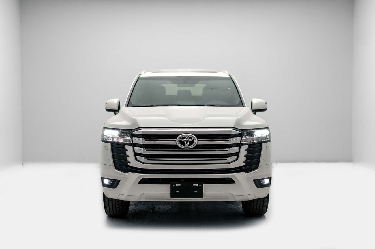 Toyota Land Cruiser GXR MID 4.0L - Platinum White Inside Black | Export Only