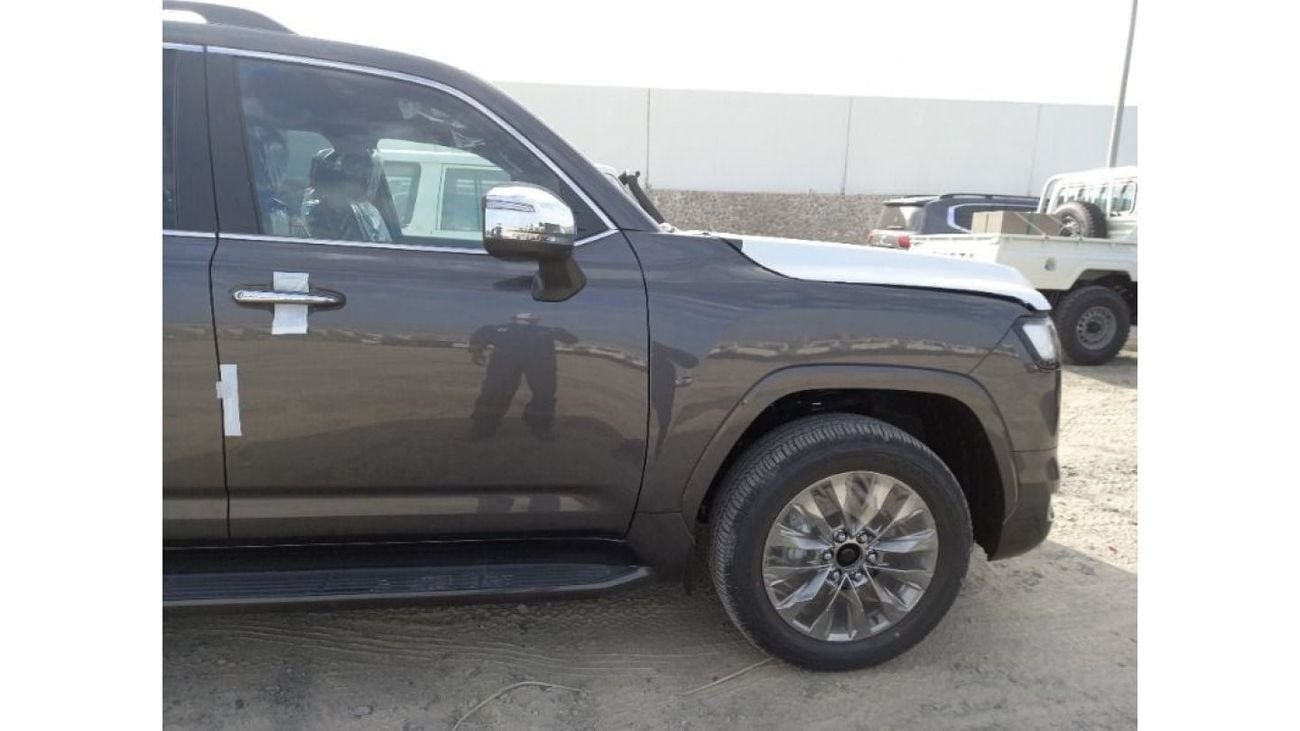 Toyota Land Cruiser LAND CRUISER VX-R 3.5L V6 PETROL | RHD |AVAILABLE COLOR GRAY & SILVER| 03 YEARS WARRANTY