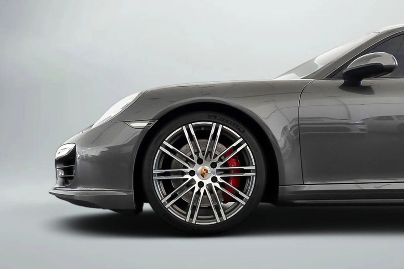 بورش 911 Turbo 3.8L (520 HP) Coupe
