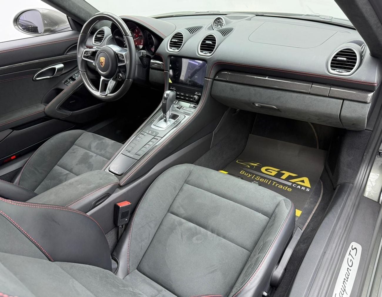 Porsche 718 Cayman 2025 Porsche 718 Cayman GTS, 2028 Porsche Warranty, Full Porsche Service History, Low Km, GCC