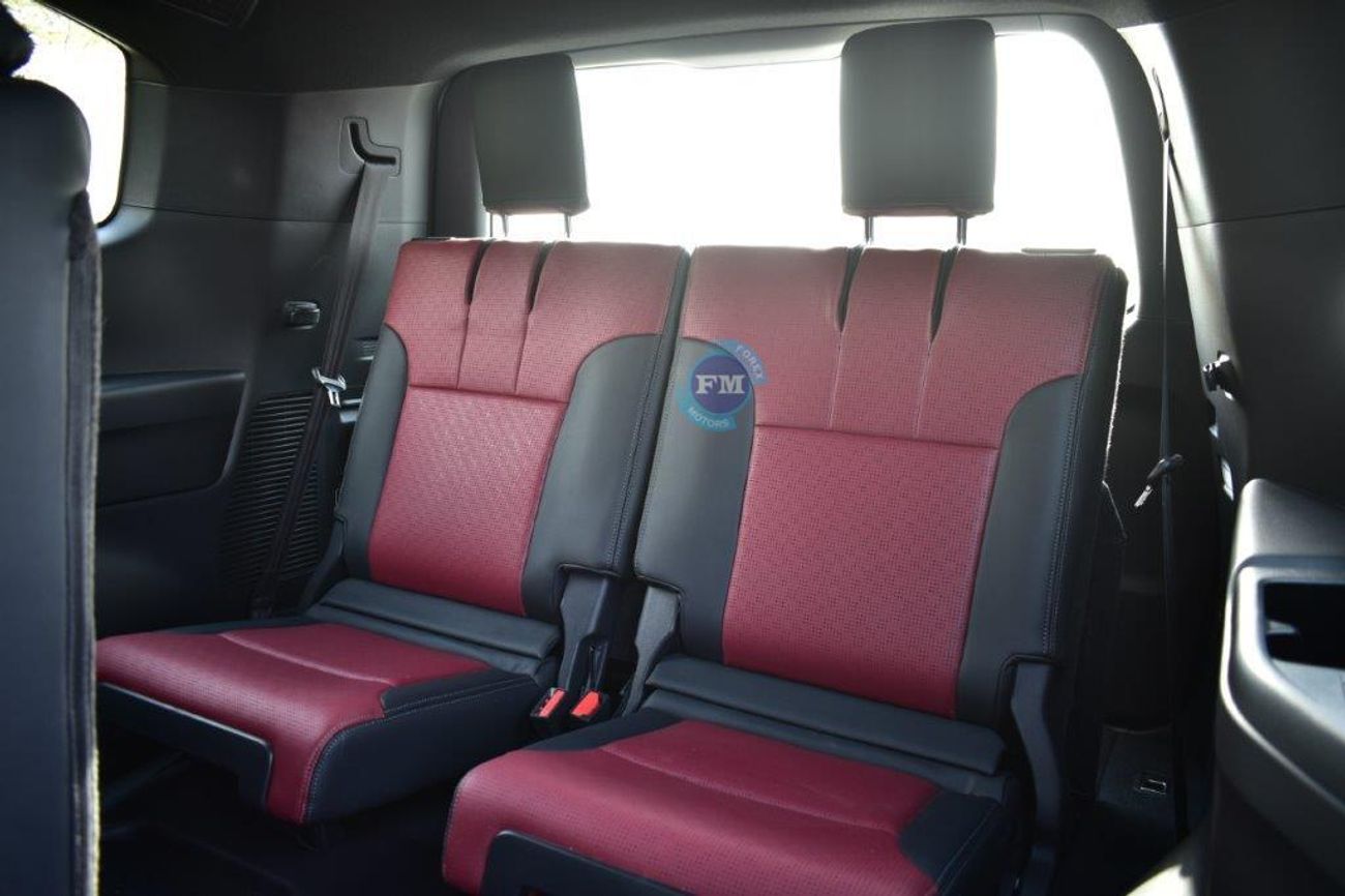 تويوتا لاند كروزر 300 GR Sport V6 4.0L Petrol Automatic