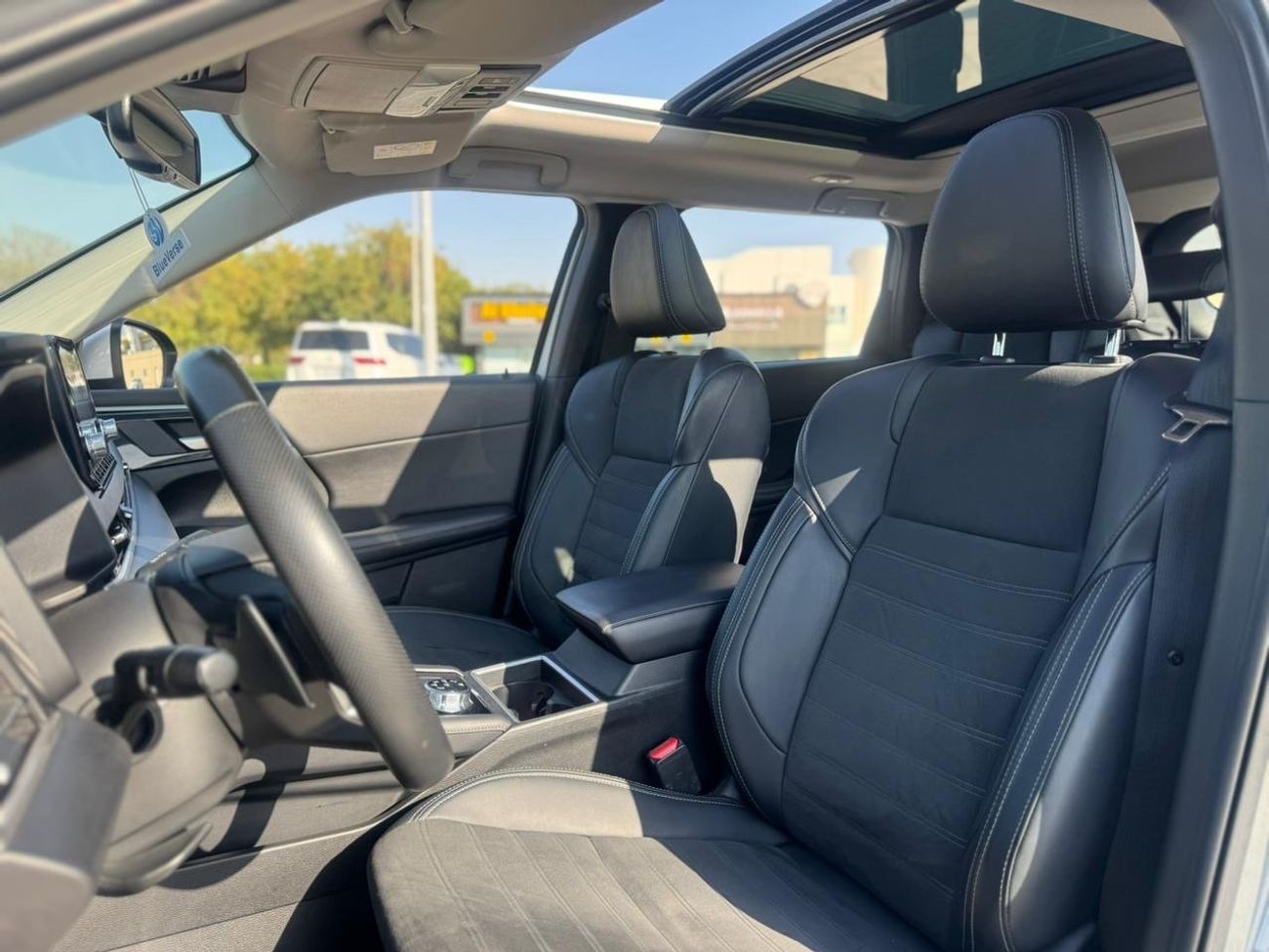 Mitsubishi Outlander GLX Super High 2.4L