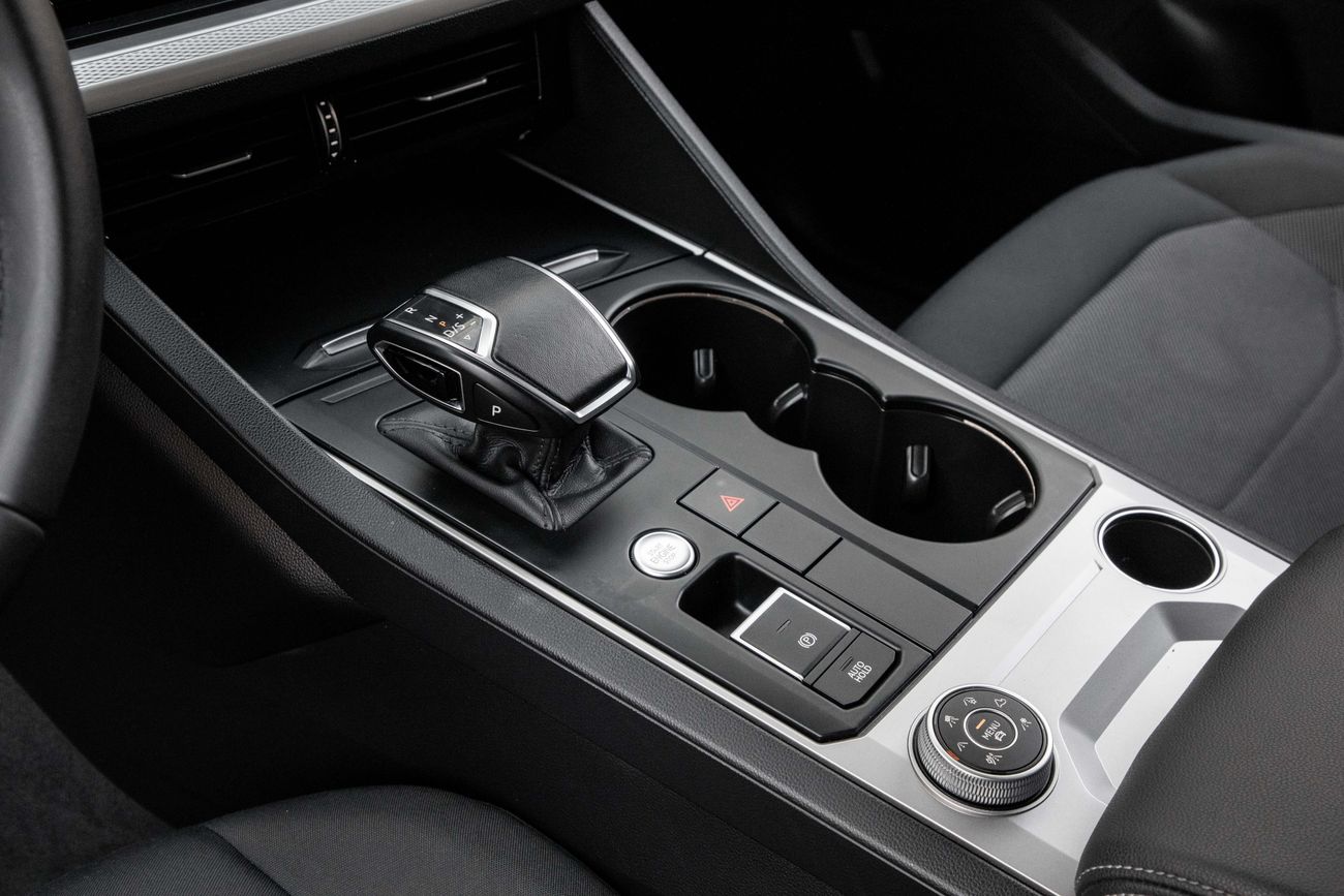 Volkswagen Touareg Touareg | 1,959 P.M | 0% Downpayment | VW Warranty | Full VW History!