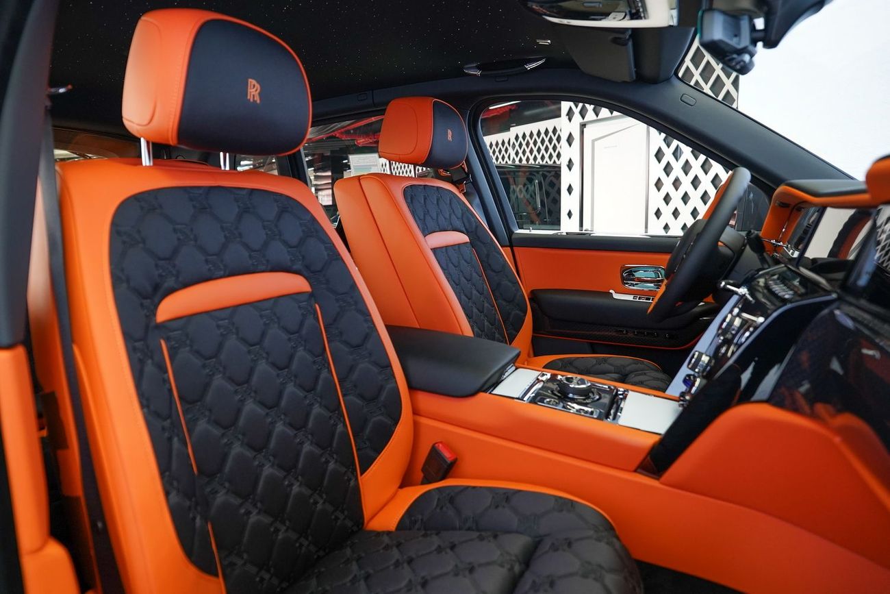 Rolls-Royce Cullinan BLACK BADGE