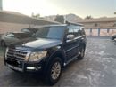 ميتسوبيشي باجيرو GLS Highline 3.8L (274 HP) LHD-4WD-Automatic-Petrol-6 Cylinders-7 Seats-5 Doors