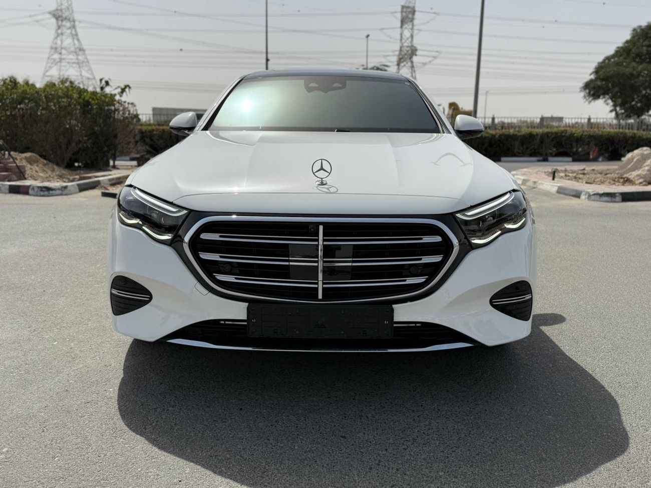 Mercedes-Benz E300 2025 MERCEDES E 300 4MATIC  KOREAN SPECS LIKE NEW