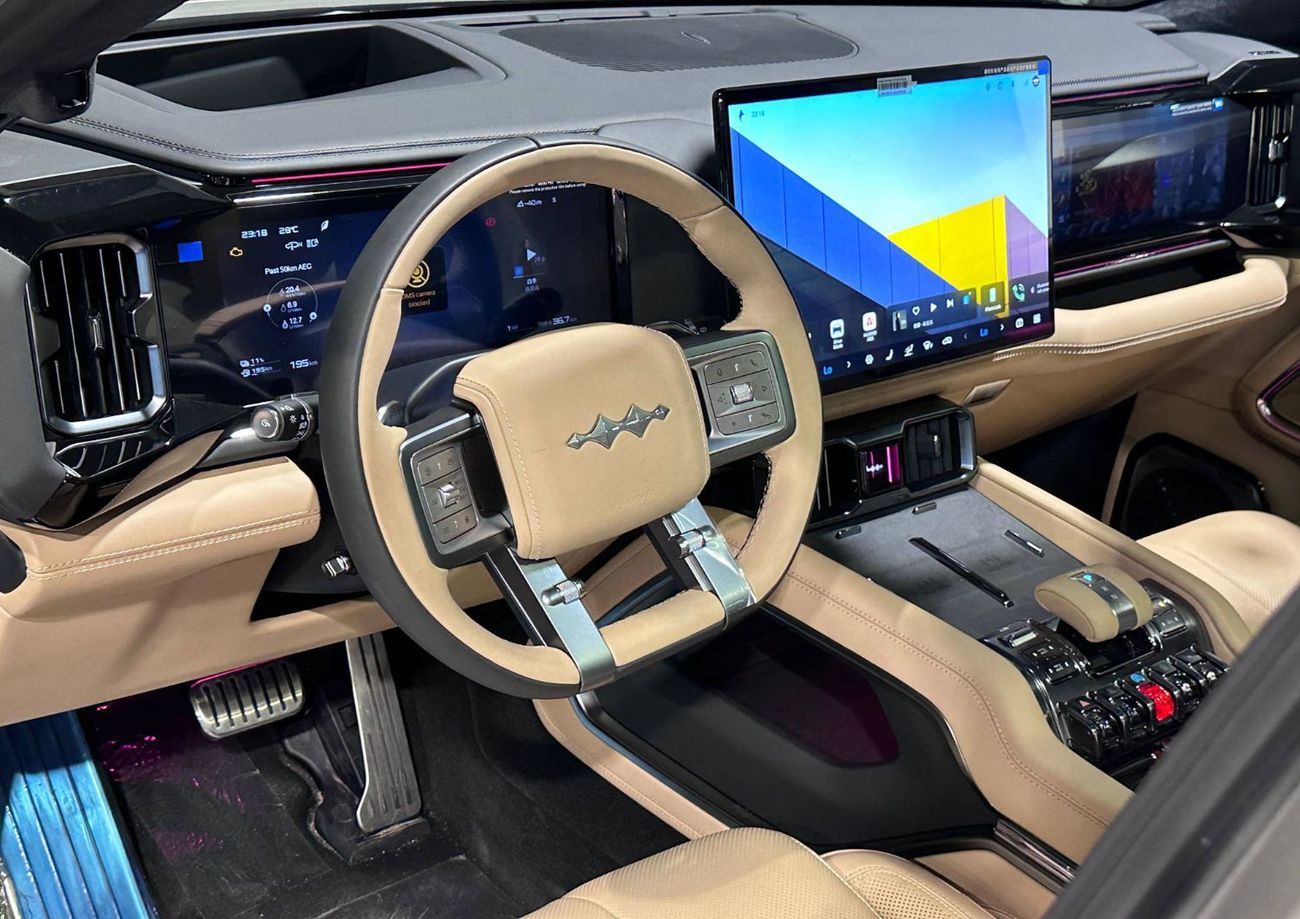 BYD Leopard 8 Smart and Brave Flagship Edition (7 Seats)