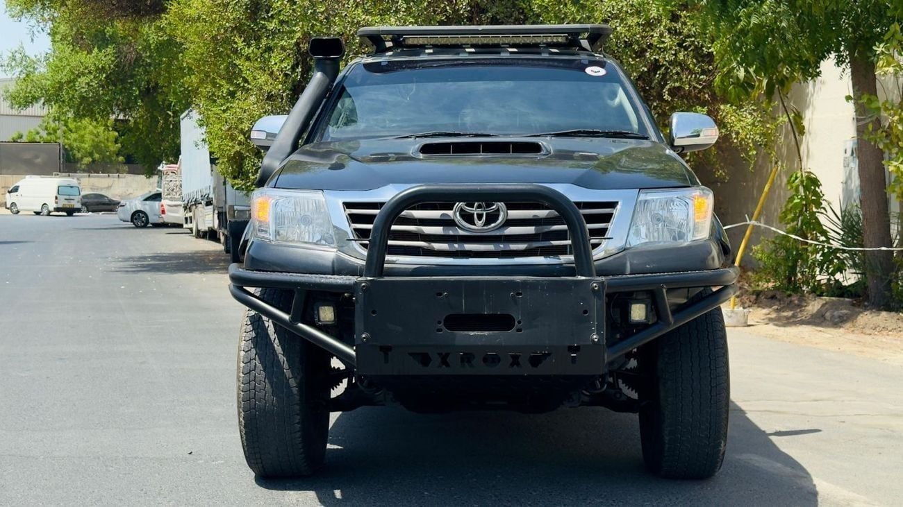 تويوتا هيلوكس -