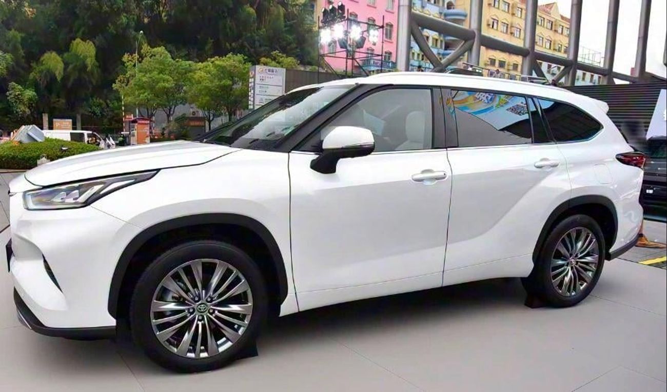 تويوتا هايلاندر Toyota Highlander/ 2025 / GCC / 0km / white