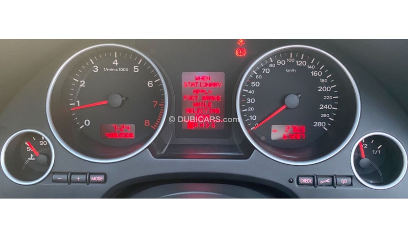 أودي A4 A4 CONVERTIBLE LOW MILEAGE GCC