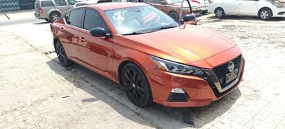 نيسان ألتيما SR