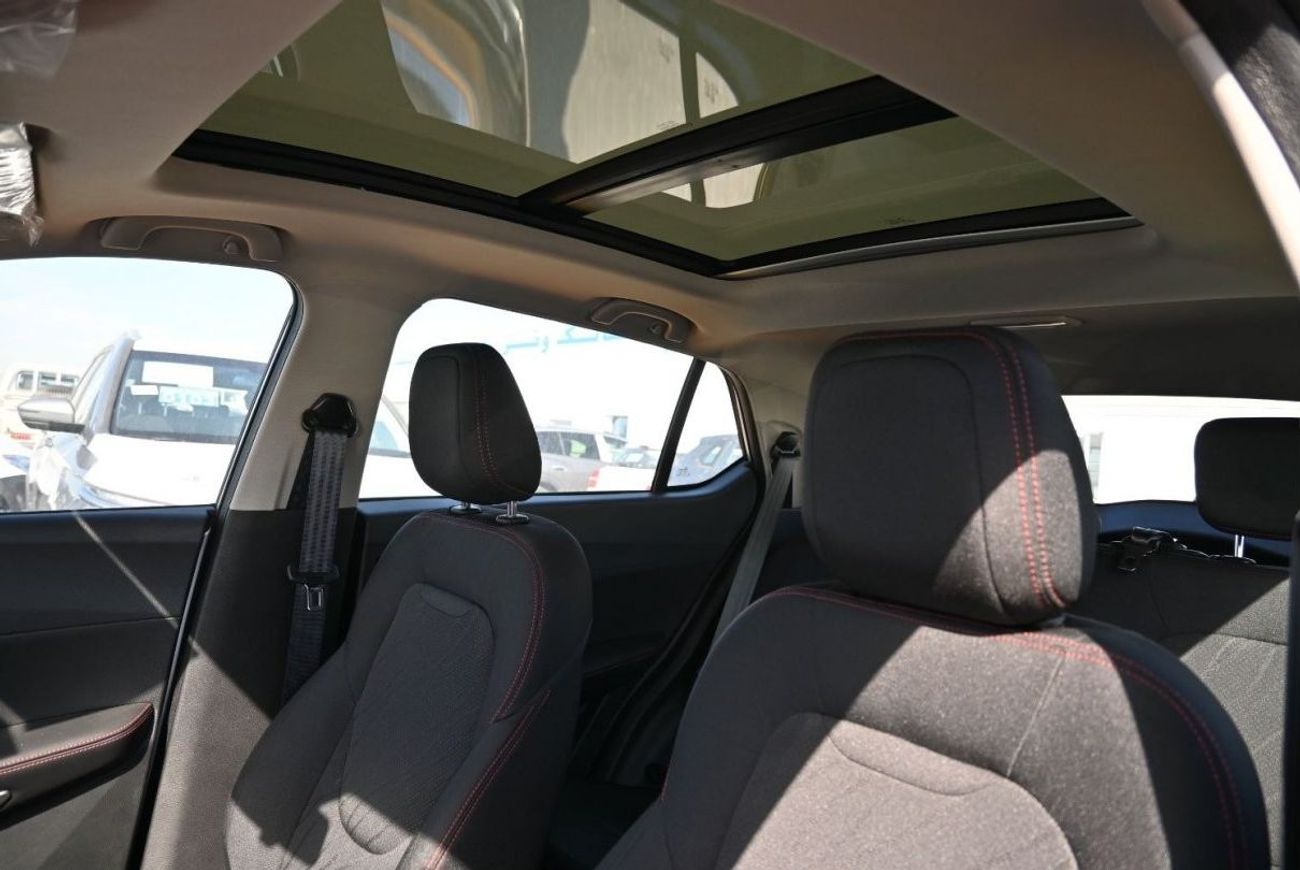 Chevrolet Groove Chevrolet GROOVE 1.5L Premier SUV FWD 5 Doors, Cruise Control, Panoramic Roof, Push start, Rear Came