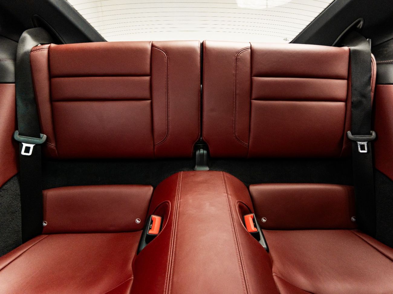 بورش 911 Carrera 3.0L (380 HP) Coupe