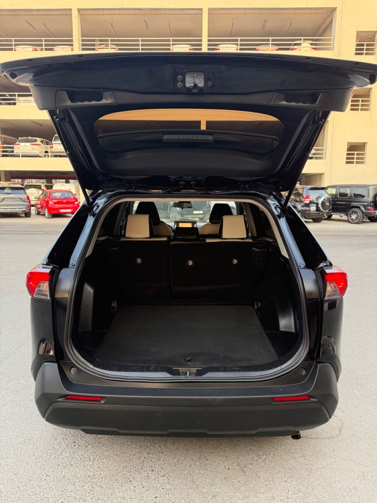 تويوتا راف ٤ 2021 XLE PUSH START AWD 2.5 USA SPEC