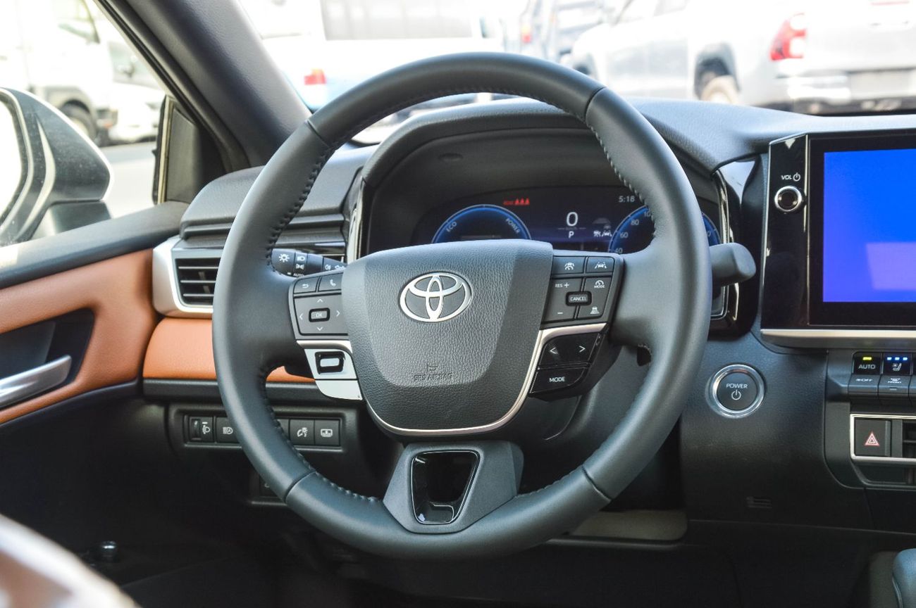 Toyota Camry TOYOTA CAMRY HYBRID 2.5L FWD SEDAN 2025