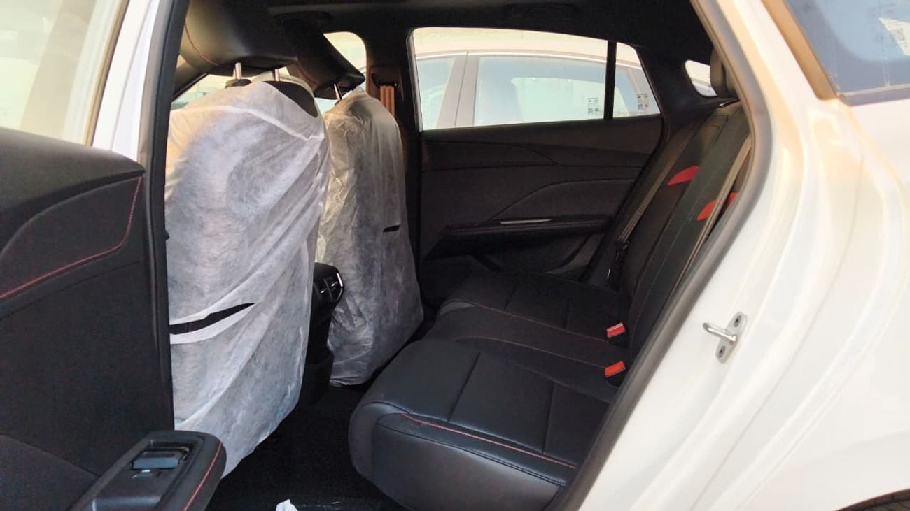 MG 5 MG MG5 1.5L CVT Petrol, FWD Model 2025 Color White