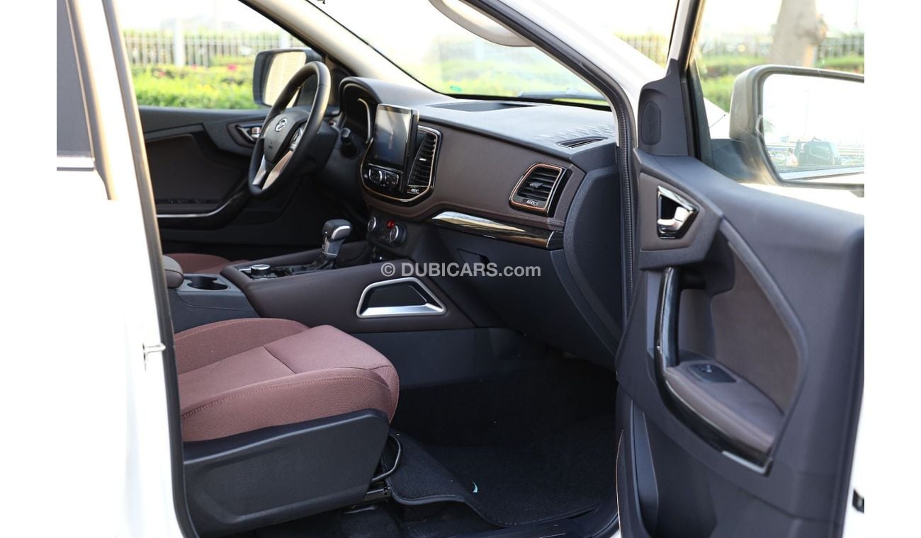 ZX Terralord 2023 ZXAUTO Terralord PUP 4×4 DC 2.5T D A/T Lux - White inside black and brown