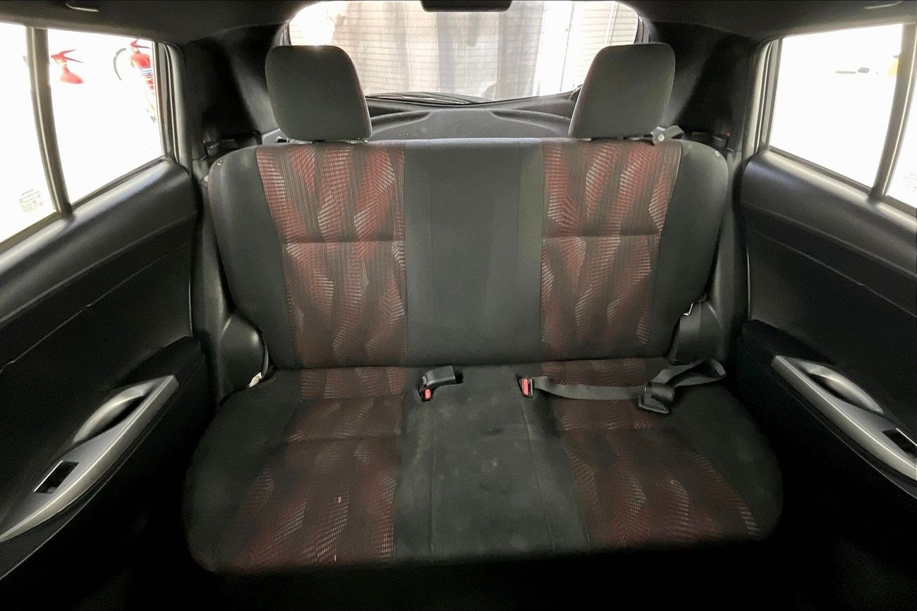 ميتسوبيشي آوتلاندر Highline + Synthetic leather | شامل الضمان | 0 ﺪﻔﻋﺓ ﺃﻮﻟﻯ