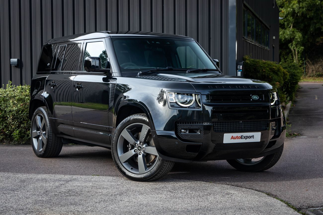 Land Rover Defender 110 DEFENDER V8 RHD
