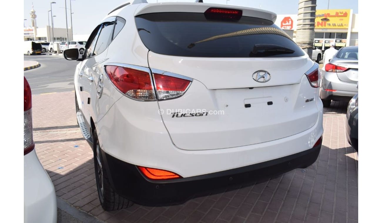 هيونداي توسون 2014 وارد كوريا بدون صبغ بدون حوادث