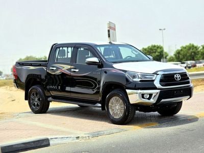 تويوتا هيلوكس TOYOTA HILUX PETROL 2.7 DOUBLE CABIN - A/T - HIGH OPTIONS - PUSH START - 2025 - BLACK INSIDE BLACK -