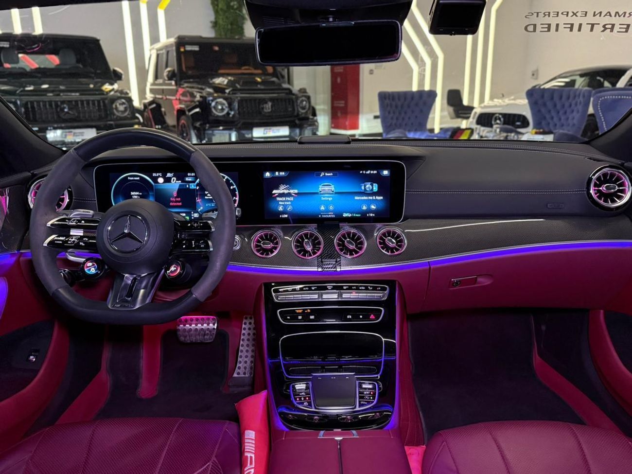 مرسيدس بنز CLS 53 AMG 2023 Mercedes‑AMG CLS 53 4MATIC+ - Carbon interior and Exterior - 2 Years Full Warranty