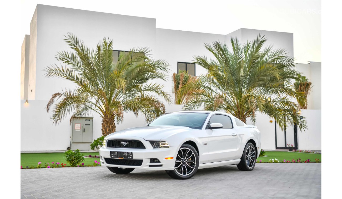 Ford Mustang GT V8 49,000 Kms Only! - AED 1,449 Per Month! - 0% DP