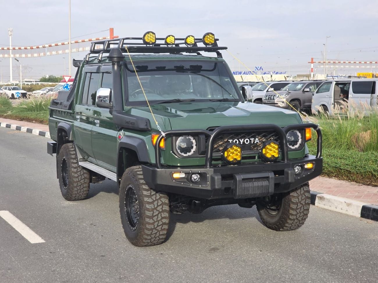 تويوتا لاند كروزر بيك آب RIGHT HAND DRIVE ONLY FOR EXPORT 4.5 LITER