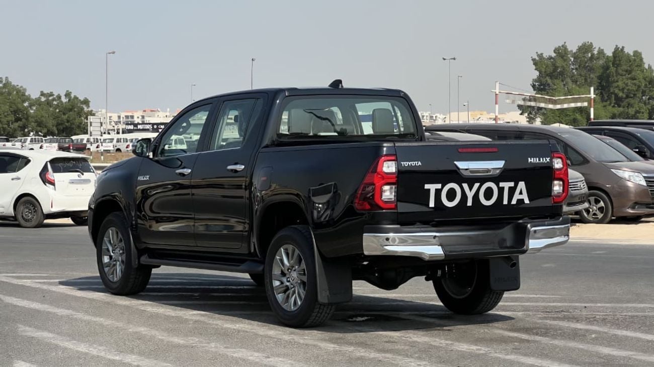 تويوتا هيلوكس S GLX 2.8L 4WD M/T