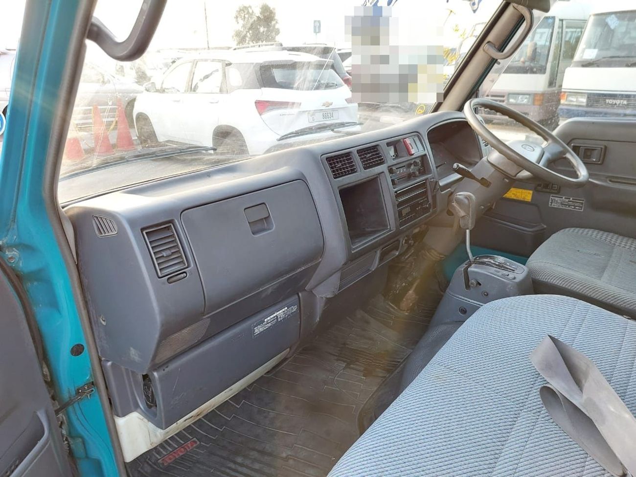 Toyota Dyna TOYOTA DYNA TRUCK DUMPER RHD 1995 MODEL 4.1 L DIESEL AUTOMATIC(PM01058)