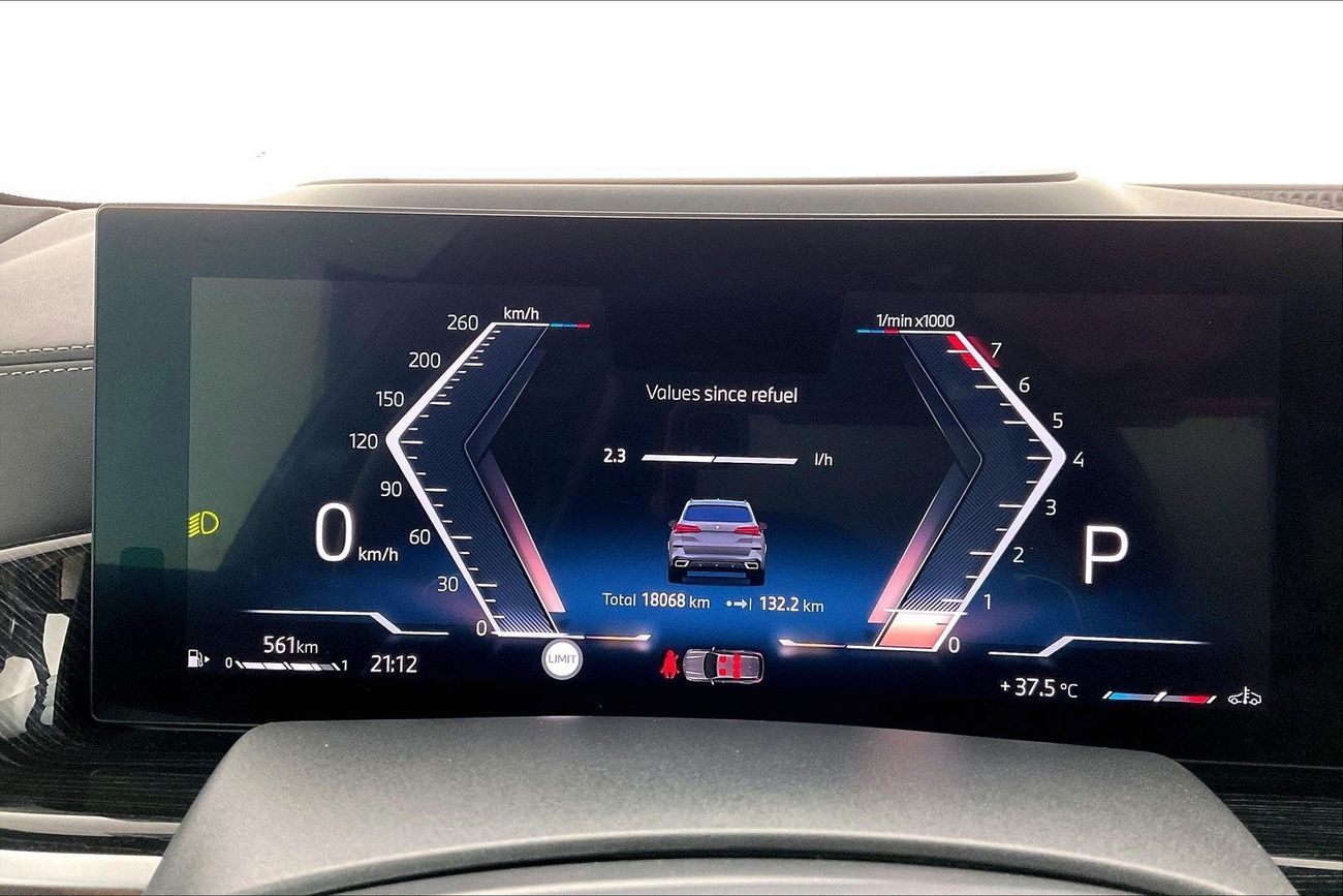 Nissan Sunny SV | 1 year free warranty | 0 Down Payment