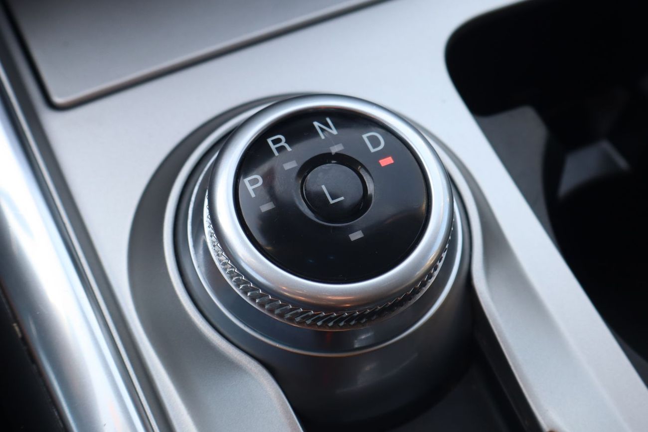 Ford Explorer XLT 202A 2.3L 4WD