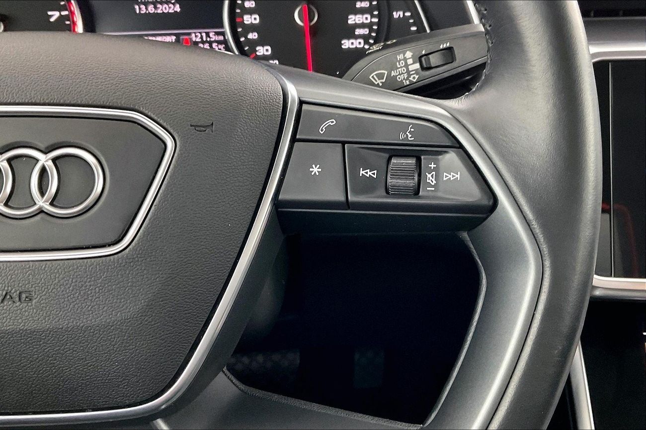 مرسيدس بنز EQC 400 400 4Matic | شامل الضمان | 0 ﺪﻔﻋﺓ ﺃﻮﻟﻯ