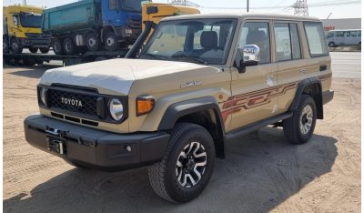 تويوتا لاند كروزر هارد توب LX76 V6 4.0L PETROL A/T FULL OPTION 2024YM