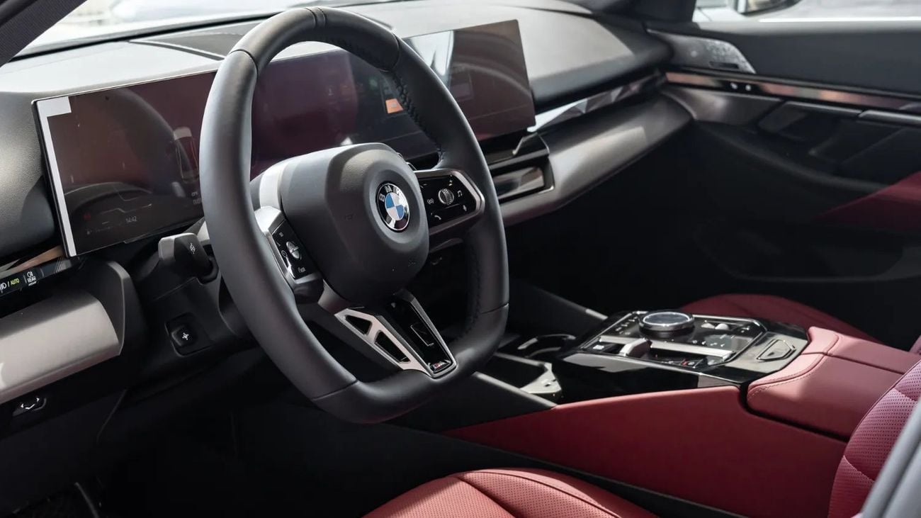 BMW 530Li 2026 | BMW 5 SERIES 530LI LEADING M SPORT PACKAGE [ EXPORT ONLY ]