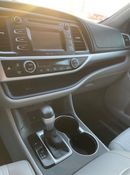 تويوتا هايلاندر 2015 Toyota Highlander LE+ 4x4 AWD - Trunk Auto Rear CAM - 7 Seater - 98,000 Mileage