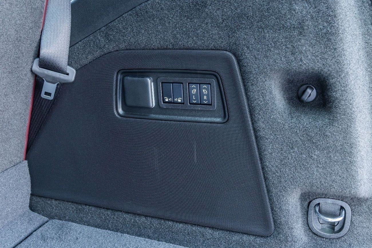 كاديلاك إسكالاد Premium Luxury 6.2L AWD Cadillac Escalade Premium Luxury Brand New - 2025 (Export)