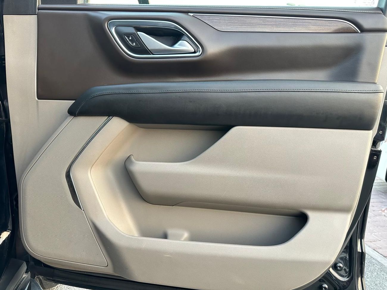 GMC Yukon GMC Yukon SLE _GCC_2022_Excellent Condition _Full option