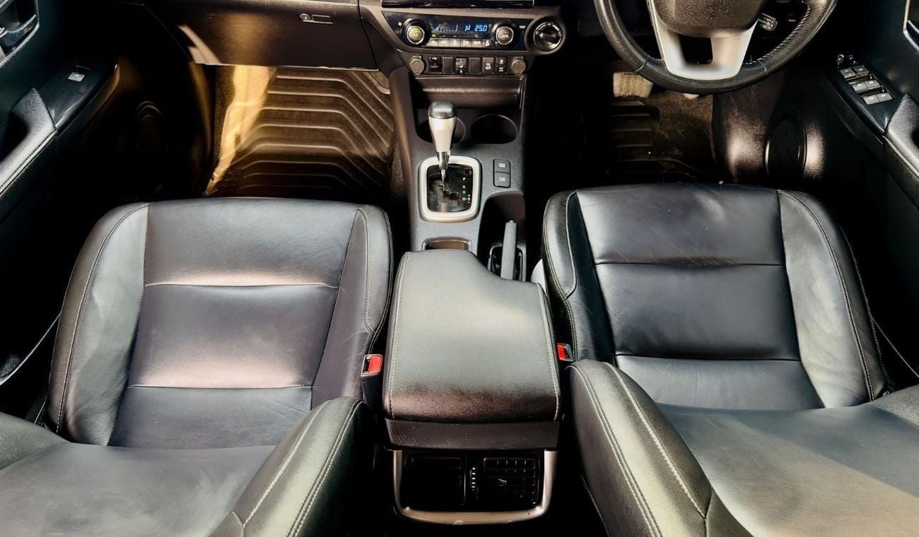 تويوتا هيلوكس MODIFIED TO GR SPORTS | 2.8L DIESEL ENGINE | RHD (AT) | 2021 | ELECTRIC SEAT | 4WD | PREMIUM BLACK I