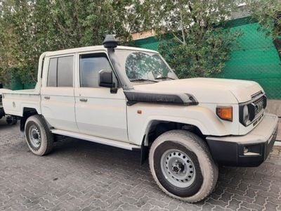 Toyota Land Cruiser Pick Up TOYOTA LAND CRUISER LC79 DOUBLE CAB 2.8L MANNUAL WITH ORIGINAL LEATHER SEAT