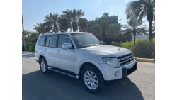 Mitsubishi Pajero Mitsubishi Pajero model 2009 3,8 GCC Excellent Condition